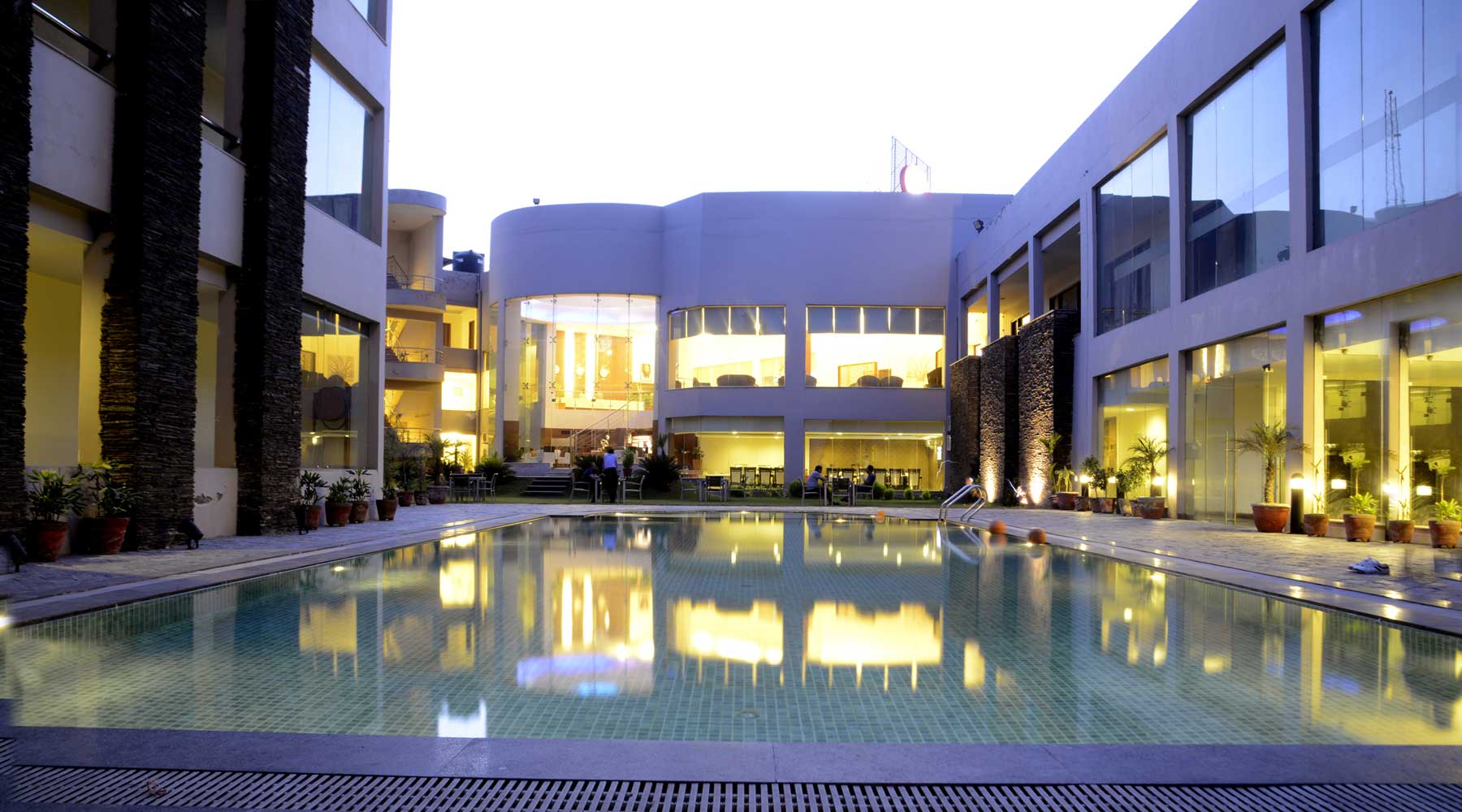 Hans Resort